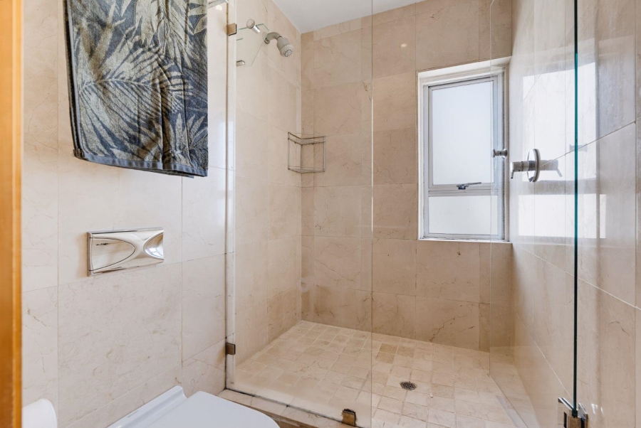 3 Bedroom Property for Sale in Mouille Point Western Cape